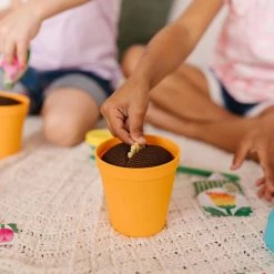 New 🛒 Melissa & Doug Let’s Explore™ Flower Gardening Play Set ✨ -Home & Toys Online store 0045503 6