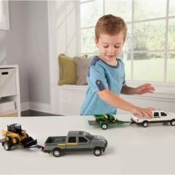 Cheap 🛒 John Deere Hauling Set - Assorted 🎉 -Home & Toys Online store 7409687 1