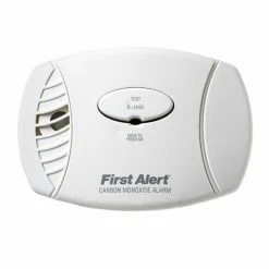 Brand new 🥰 First Alert Plug In Carbon Monoxide Alarm 😍
